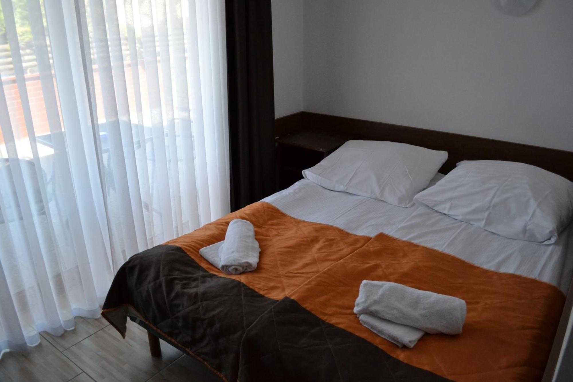 Gosciniec Kaszebe Bed & Breakfast Leba Bagian luar foto