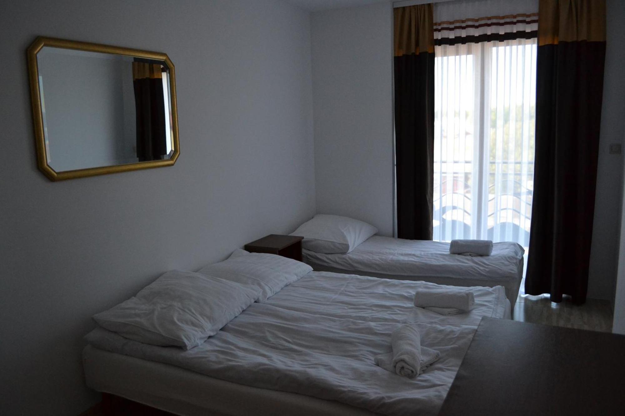 Gosciniec Kaszebe Bed & Breakfast Leba Bagian luar foto