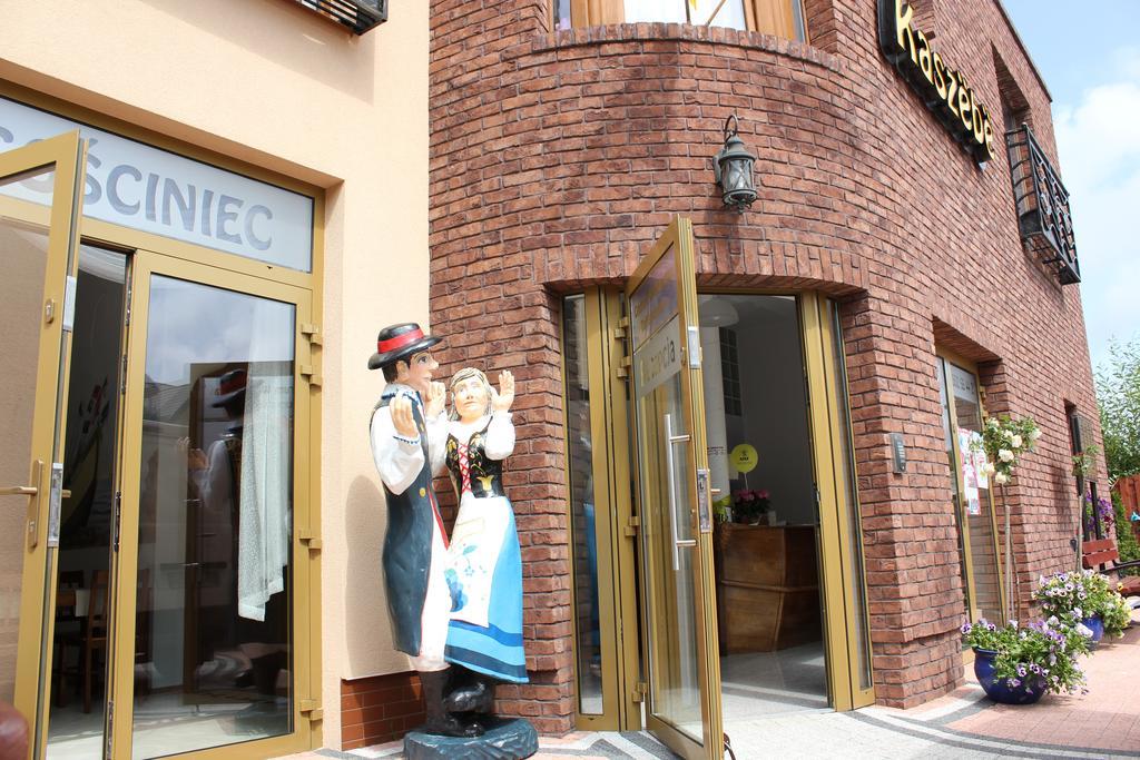 Gosciniec Kaszebe Bed & Breakfast Leba Bagian luar foto