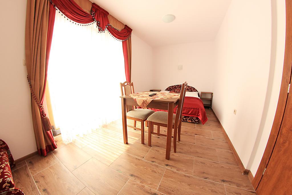 Gosciniec Kaszebe Bed & Breakfast Leba Bagian luar foto
